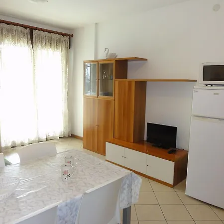 Apartmán 150mt From The *